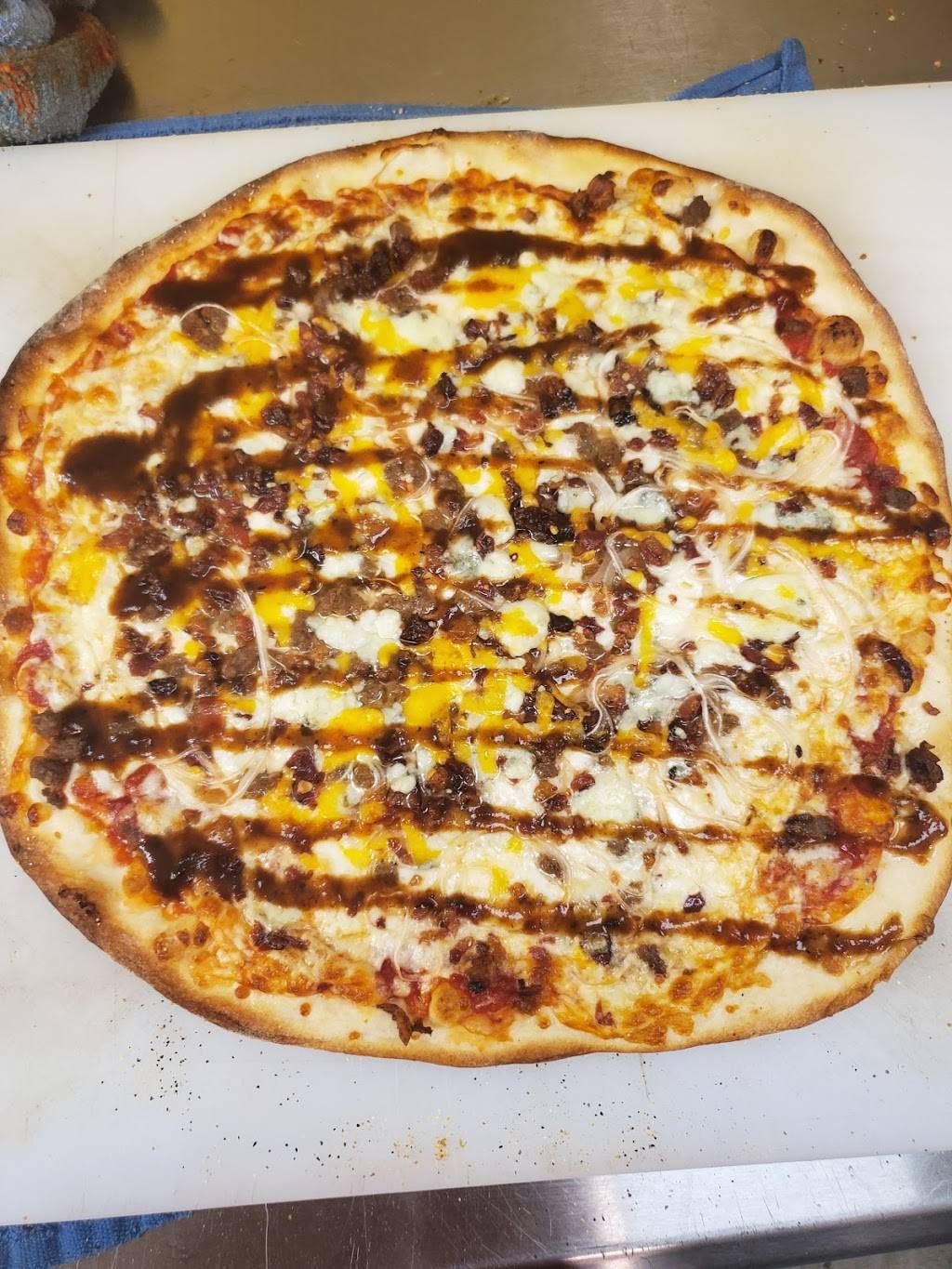 Bops Pizza | restaurant | 921 Blairs Ferry Rd NE Suite 130, Cedar Rapids, IA 52402, USA | 3198261226 OR +1 319-826-1226