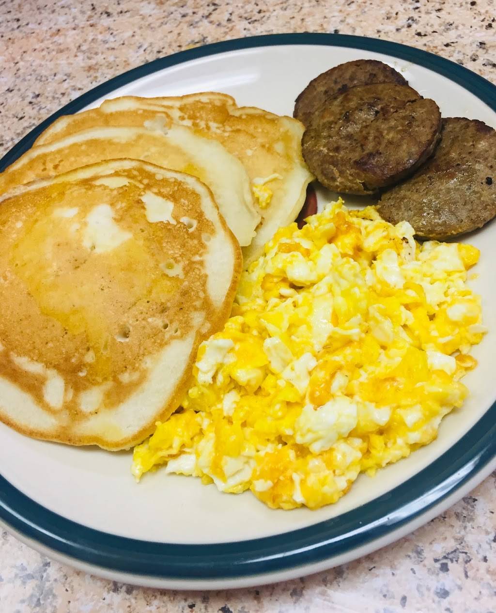 Soulful Taste Cafe | restaurant | 1804 Columbia Dr, Decatur, GA 30032, USA | 4045499546 OR +1 404-549-9546