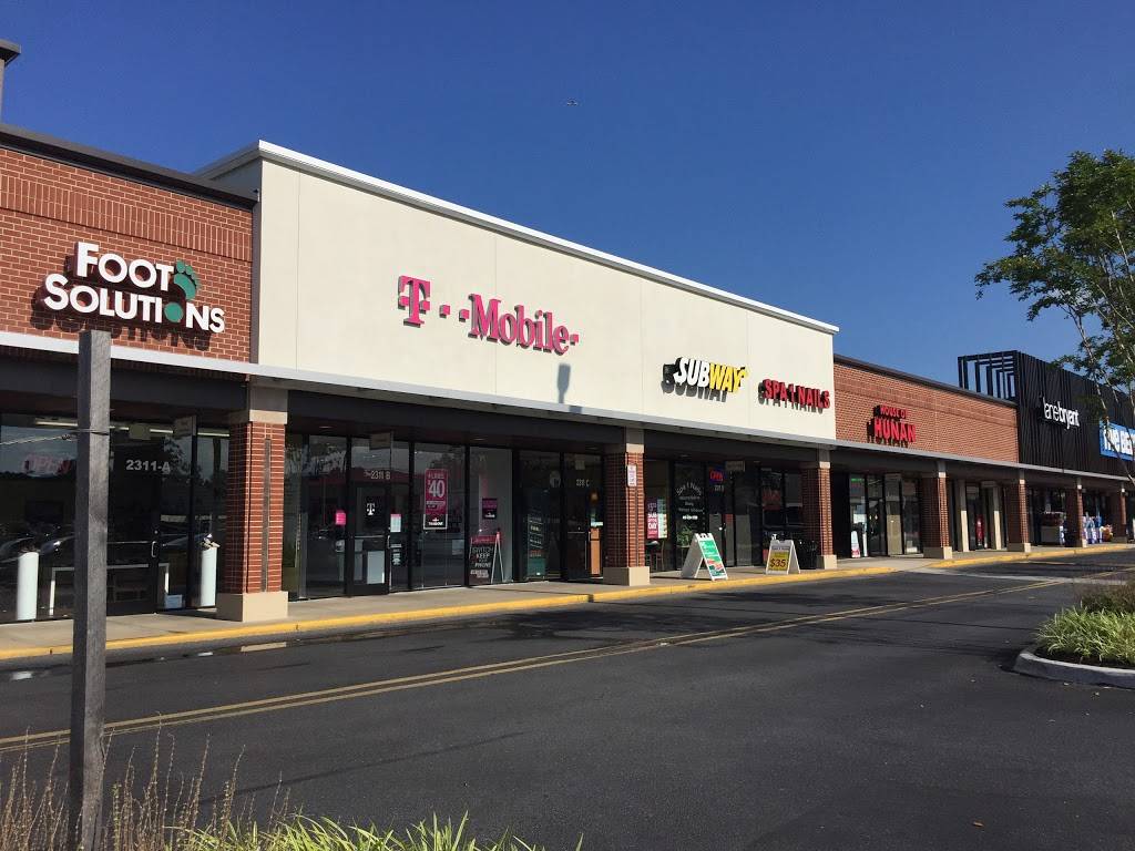 Subway | restaurant | 2311-C Forest Dr, Annapolis, MD 21401, USA | 4102663050 OR +1 410-266-3050