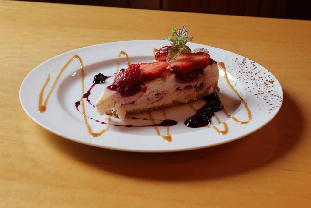 Bistro La Fringale | restaurant | 76 Rue Principale, Granby, QC J2G 2T4, Canada | 4509945994 OR +1 450-994-5994