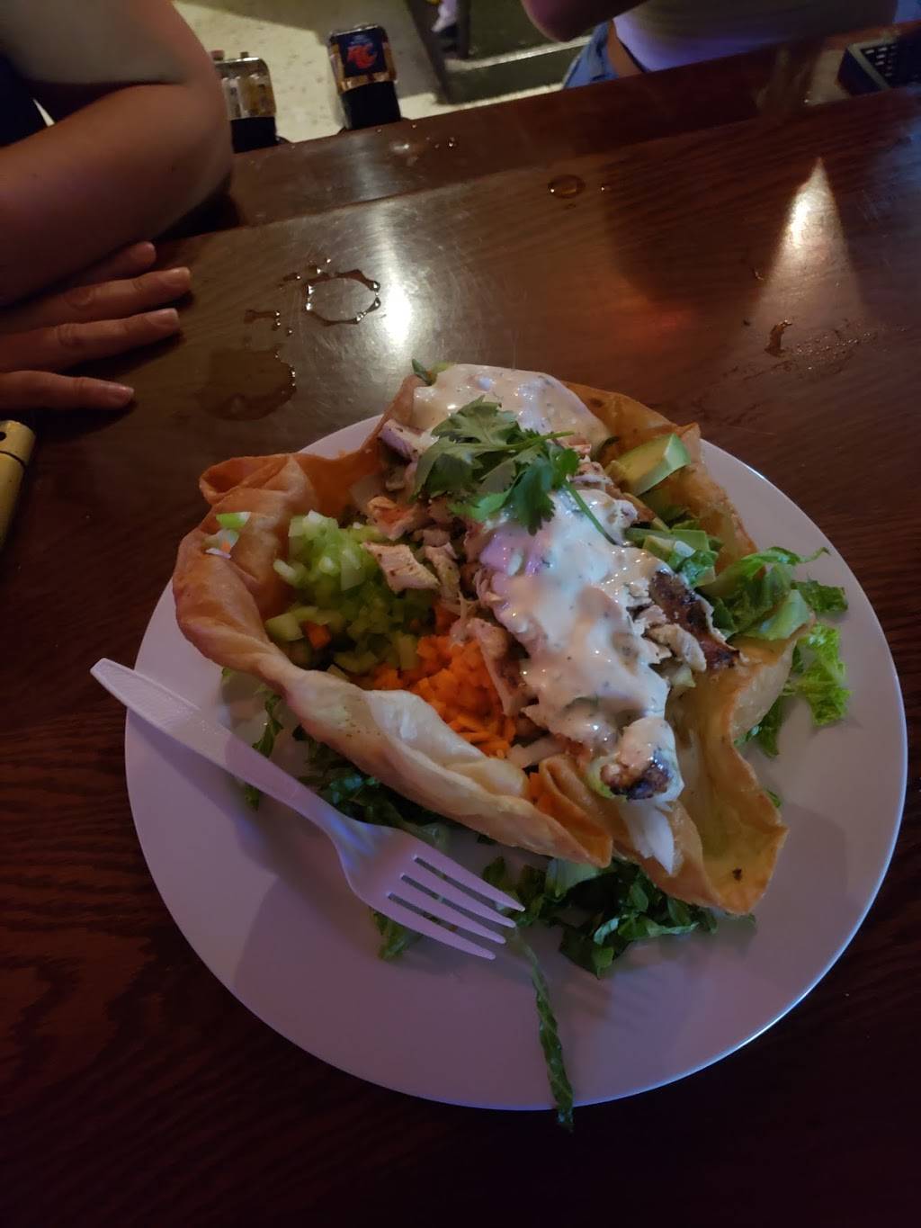 Niccos bar and grill | restaurant | 6300 w Ogden Ave, Berwyn, IL 60402, USA | 7086702042 OR +1 708-670-2042