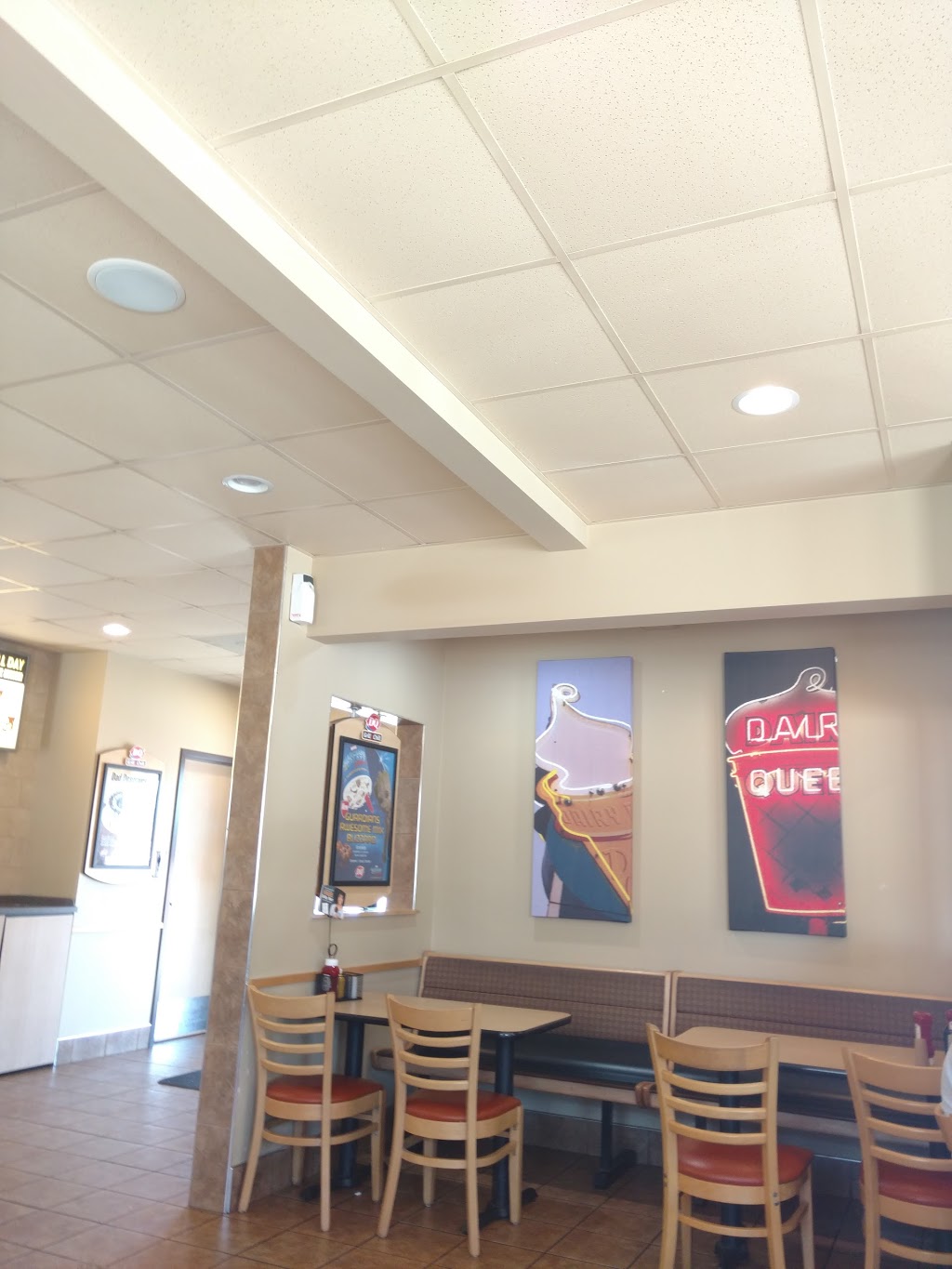 Dairy Queen Grill & Chill | restaurant | 2403 Broadway Ave, Yankton, SD 57078, USA | 6056656358 OR +1 605-665-6358