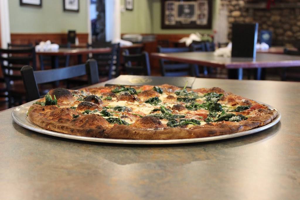 Back Nine Tavern at Southington Country Club | restaurant | 150 Savage St, Plantsville, CT 06479, USA | 8606216383 OR +1 860-621-6383