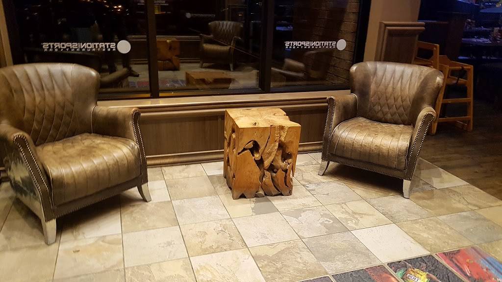 La Station des Sports - Laval | restaurant | 3025 Boul Industriel, Laval, QC H7L 4P8, Canada | 4509339906 OR +1 450-933-9906