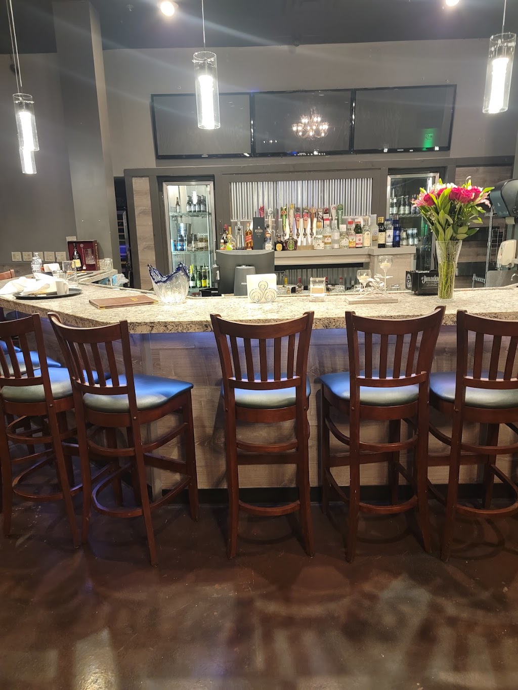 Moonlight Restaurant | restaurant | 5686 W Bell Rd, Glendale, AZ 85308, USA | 6022376445 OR +1 602-237-6445