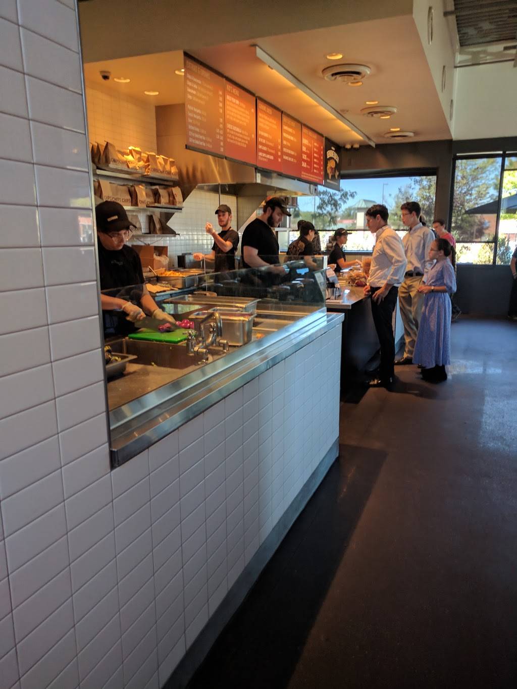 Chipotle Mexican Grill | restaurant | 105 Wolf Rd, Albany, NY 12205, USA | 5184387590 OR +1 518-438-7590