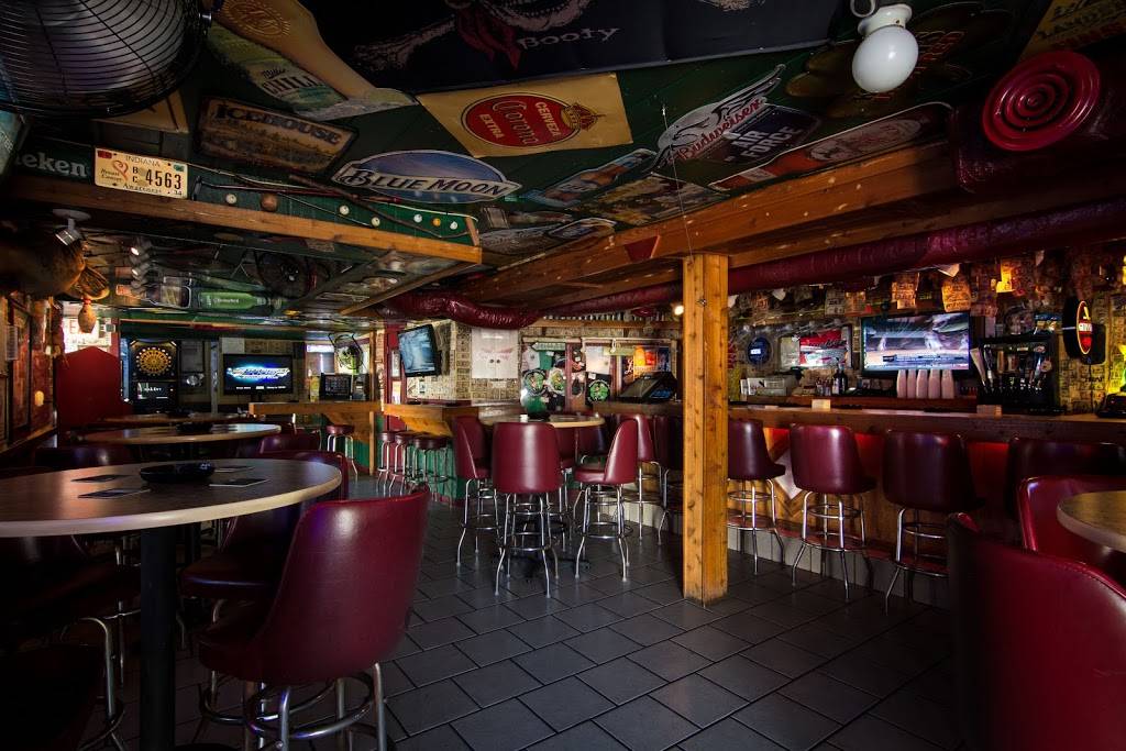 Shamrock Irish Pub | restaurant | 2201 Estero Blvd, Fort Myers Beach, FL 33931, USA | 2394638881 OR +1 239-463-8881
