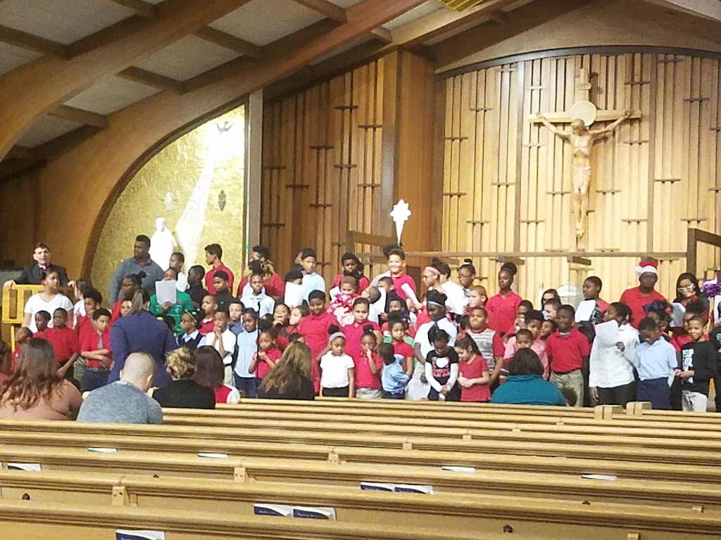 St Anthony Church | restaurant | 1155 Turin St, Youngstown, OH 44510, USA | 3307469577 OR +1 330-746-9577