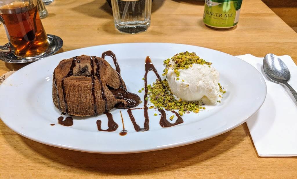 Zara Cafe Grill | restaurant | 1995 Hylan Blvd, Staten Island, NY 10306, USA | 7189796122 OR +1 718-979-6122