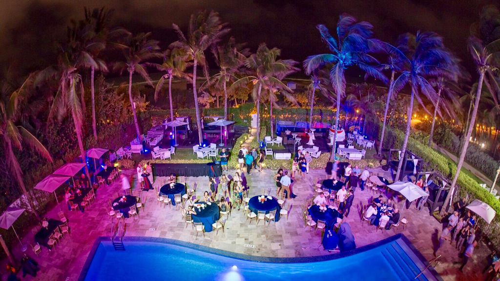 Santorini by Georgios | restaurant | 101 Ocean Drive, Pool - Beach Side, Miami Beach, FL 33139, USA | 3056726624 OR +1 305-672-6624