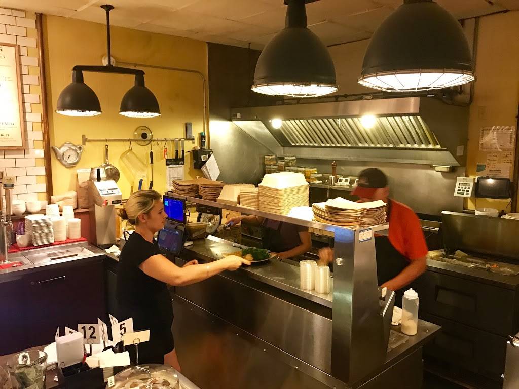 Hearty Eats | restaurant | 24 Bridge St, Shelburne Falls, MA 01370, USA | 4136256460 OR +1 413-625-6460