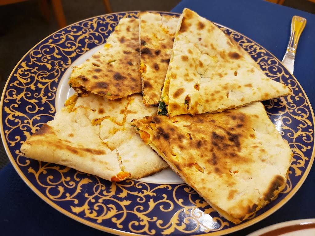 Jewels of India | restaurant | 26 N Hanover St, Carlisle, PA 17013, USA | 7172546585 OR +1 717-254-6585