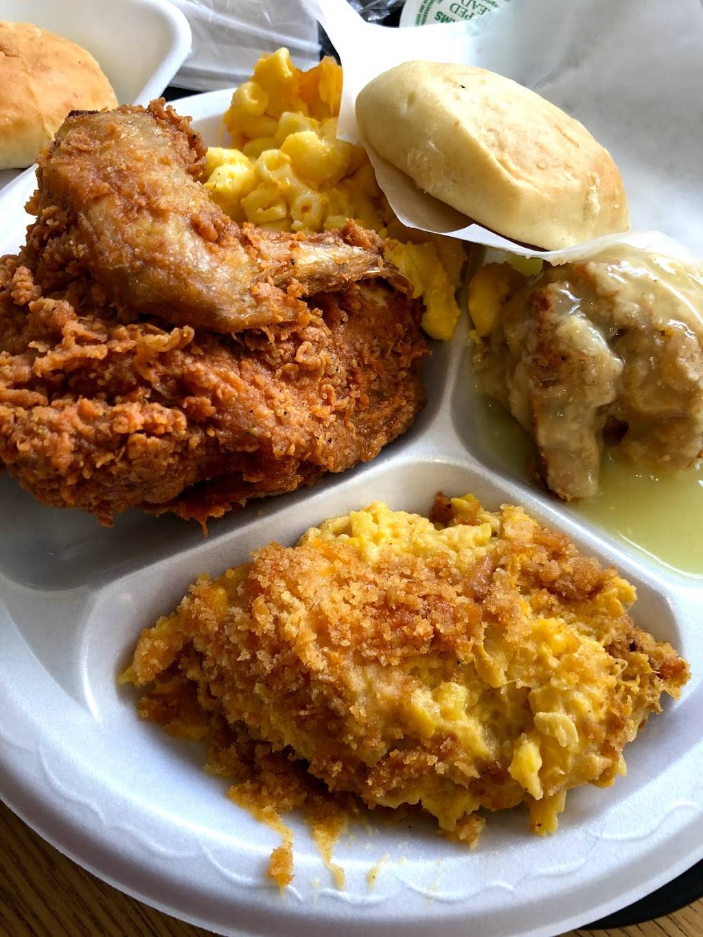 Minnies Uptown Restaurant | restaurant | 104 8th St, Columbus, GA 31901, USA | 7063222766 OR +1 706-322-2766