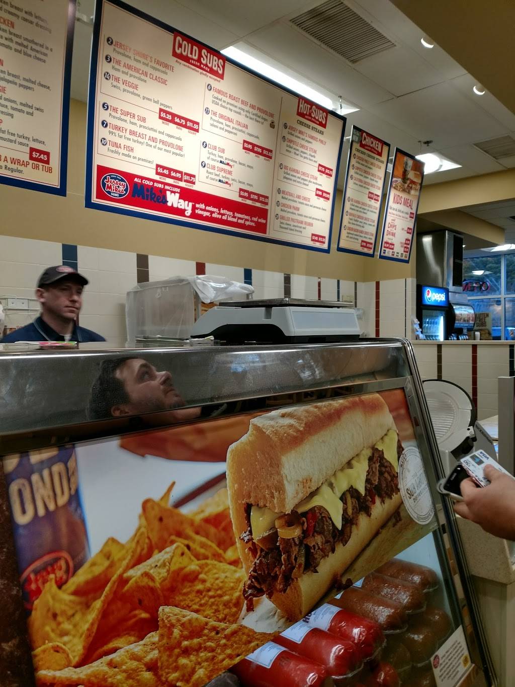Jersey Mikes Subs | meal takeaway | 2415 University Commons Way, Knoxville, TN 37919, USA | 8655254547 OR +1 865-525-4547