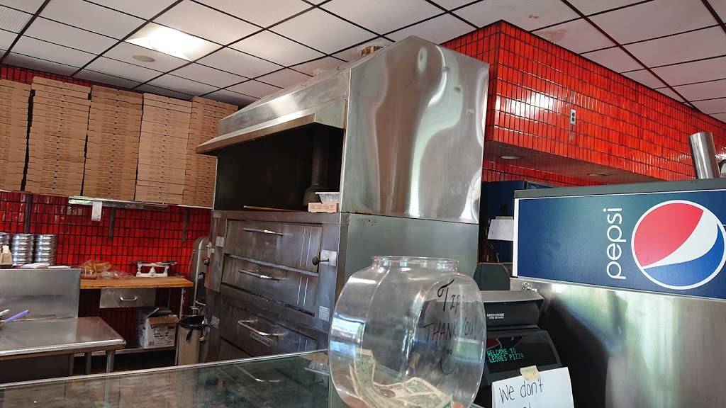 Leones Pizzeria | restaurant | 84-02 Cooper Ave, Glendale, NY 11385, USA | 7188944132 OR +1 718-894-4132
