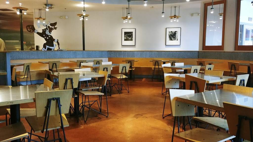 Chipotle Mexican Grill | restaurant | 5794 S 108th St, Hales Corners, WI 53130, USA | 4144271667 OR +1 414-427-1667