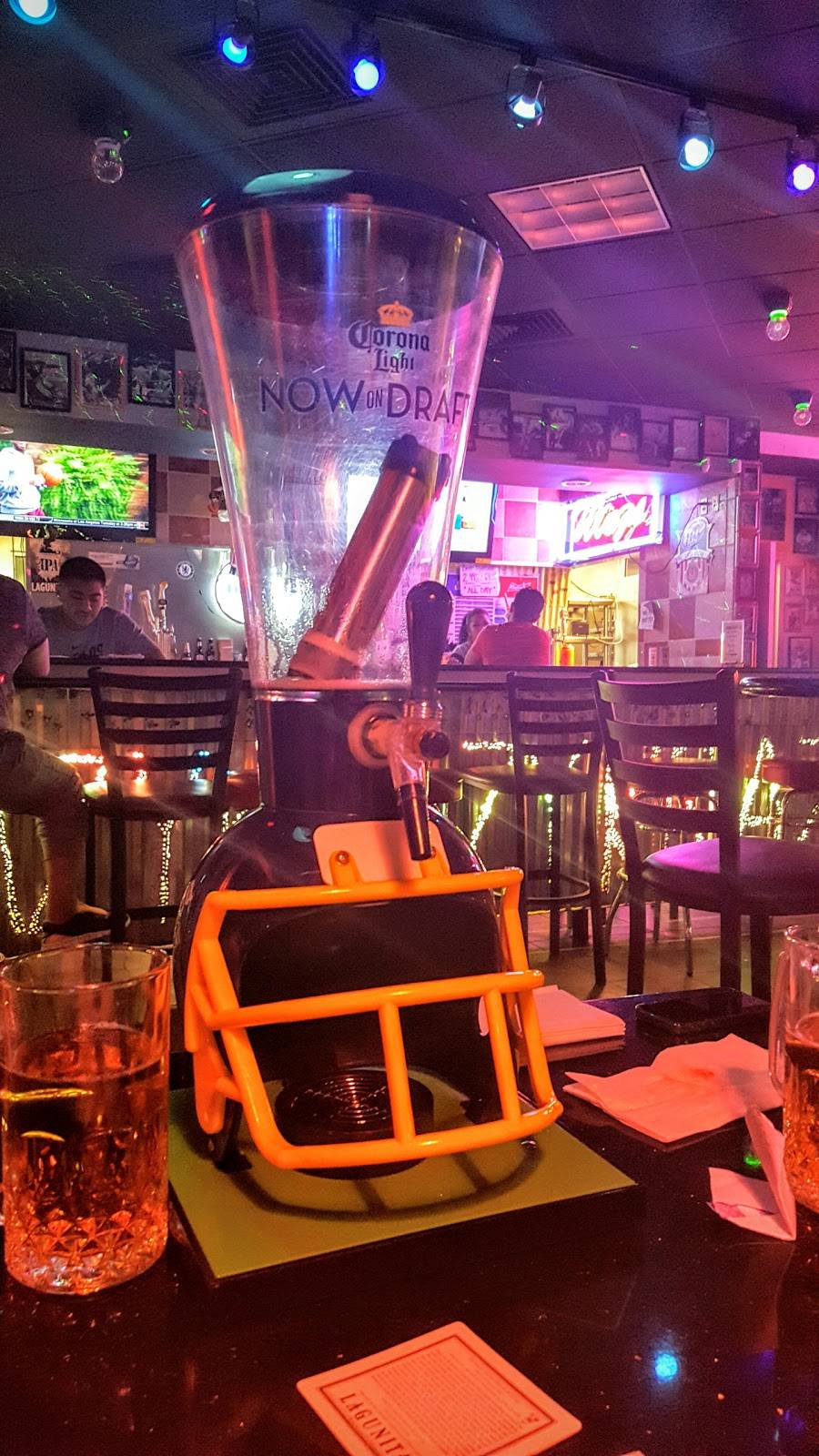 Krazy Wings Philly | restaurant | 7016 Atlantic Ave, Bell, CA 90201, USA | 3237736000 OR +1 323-773-6000