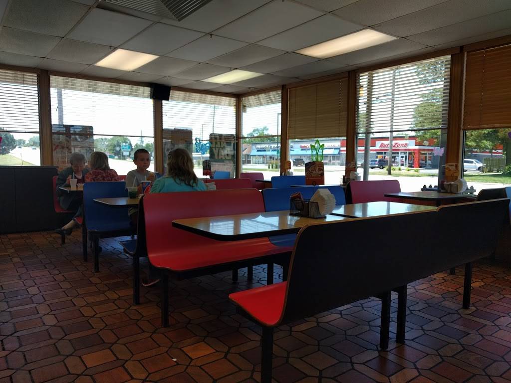 Dairy Queen | restaurant | 1243 N Division St, Morris, IL 60450, USA | 8159423434 OR +1 815-942-3434