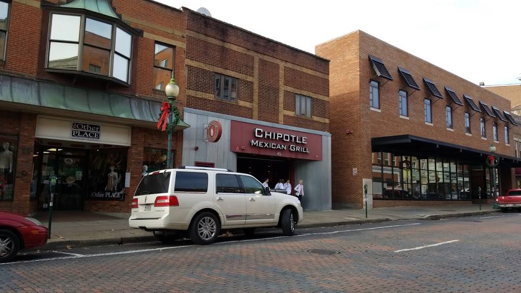 Chipotle Mexican Grill | restaurant | 41 S Court St, Athens, OH 45701, USA | 7405923656 OR +1 740-592-3656