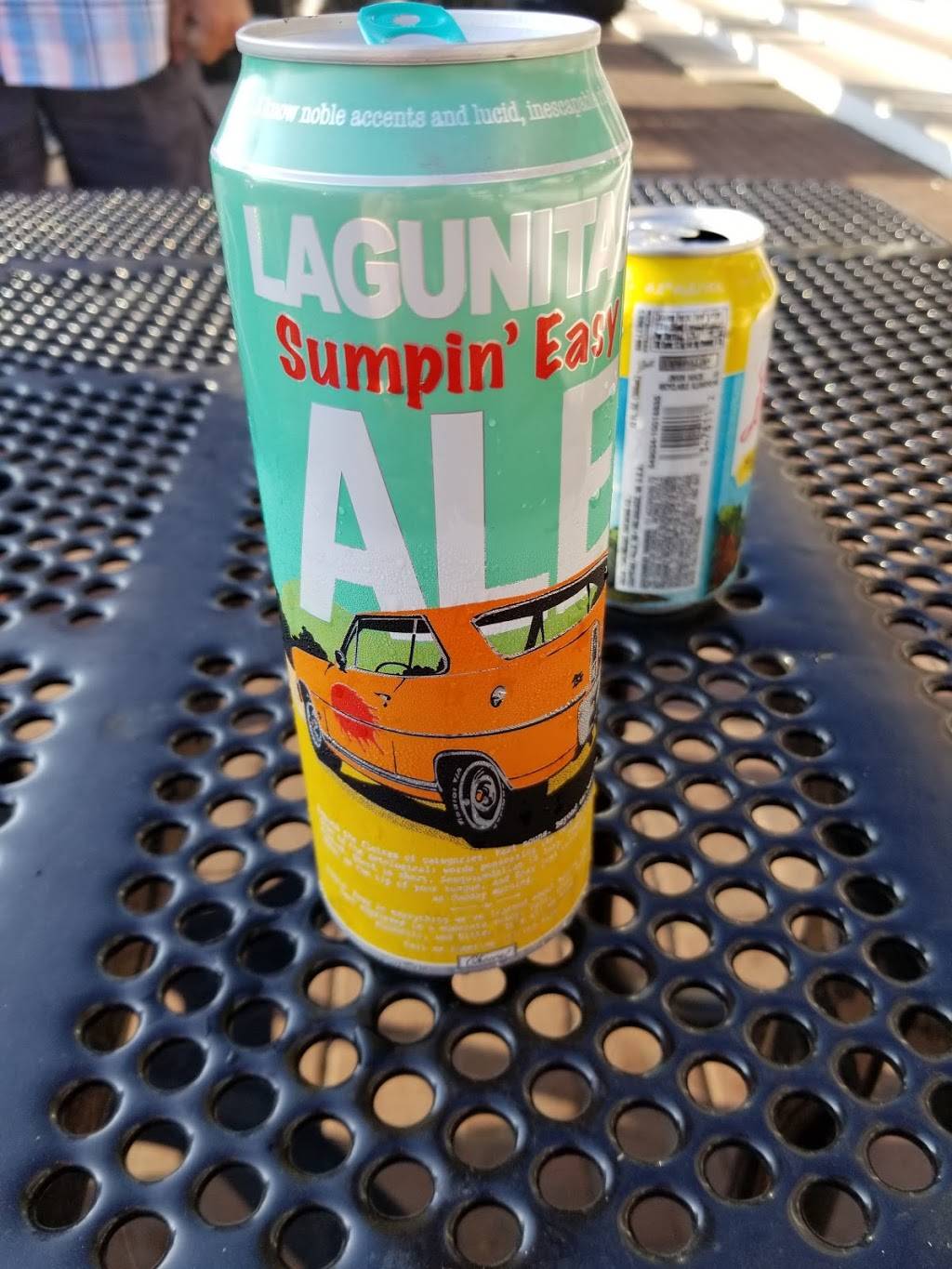 Off The Hook | restaurant | 16 Central Ave, Dunkirk, NY 14048, USA | 7163636010 OR +1 716-363-6010