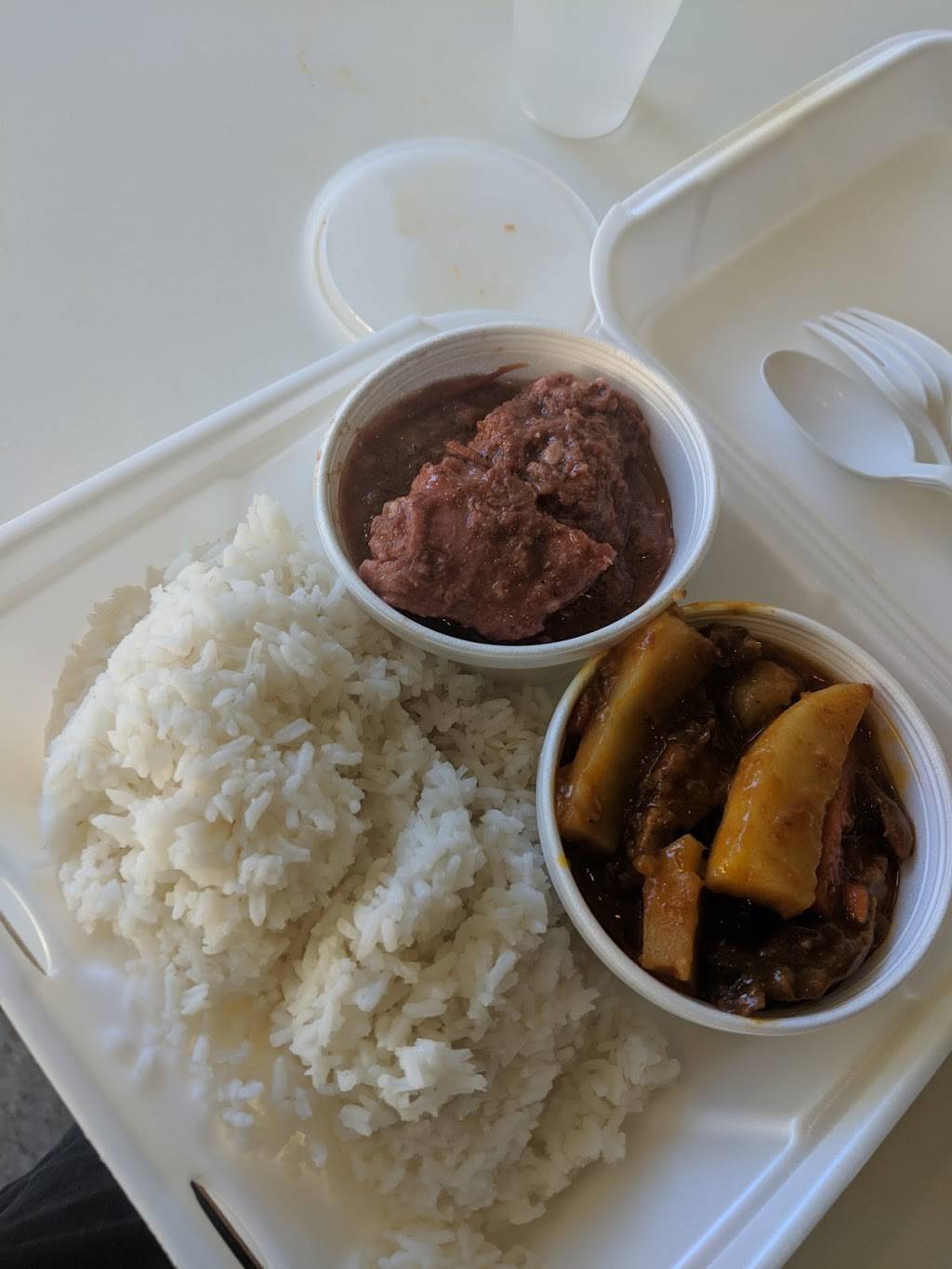 Rubys Fast Food | restaurant | 3740 W Montrose Ave, Chicago, IL 60618, USA | 7735392669 OR +1 773-539-2669