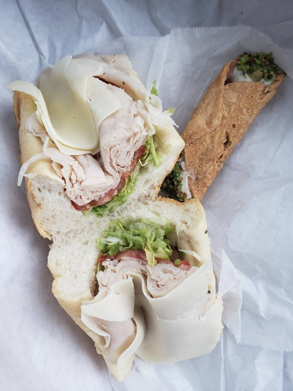 Ambrosinos Italian Market & Deli | restaurant | 20495 South La Grange Road, Frankfort, IL 60423, USA | 8154645002 OR +1 815-464-5002