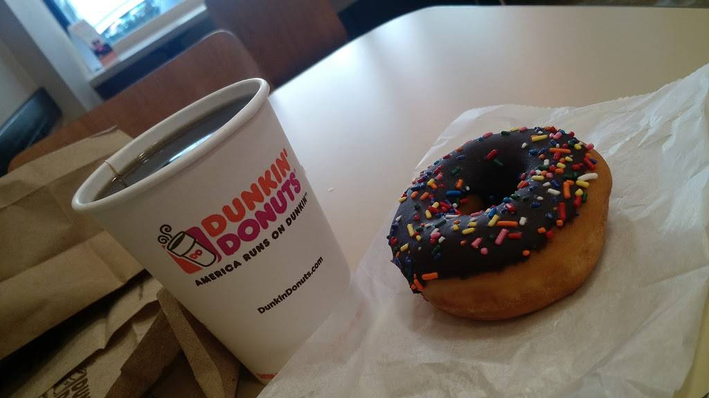 Dunkin Donuts | cafe | 272 Broadway, Brooklyn, NY 11211, USA | 7183880847 OR +1 718-388-0847