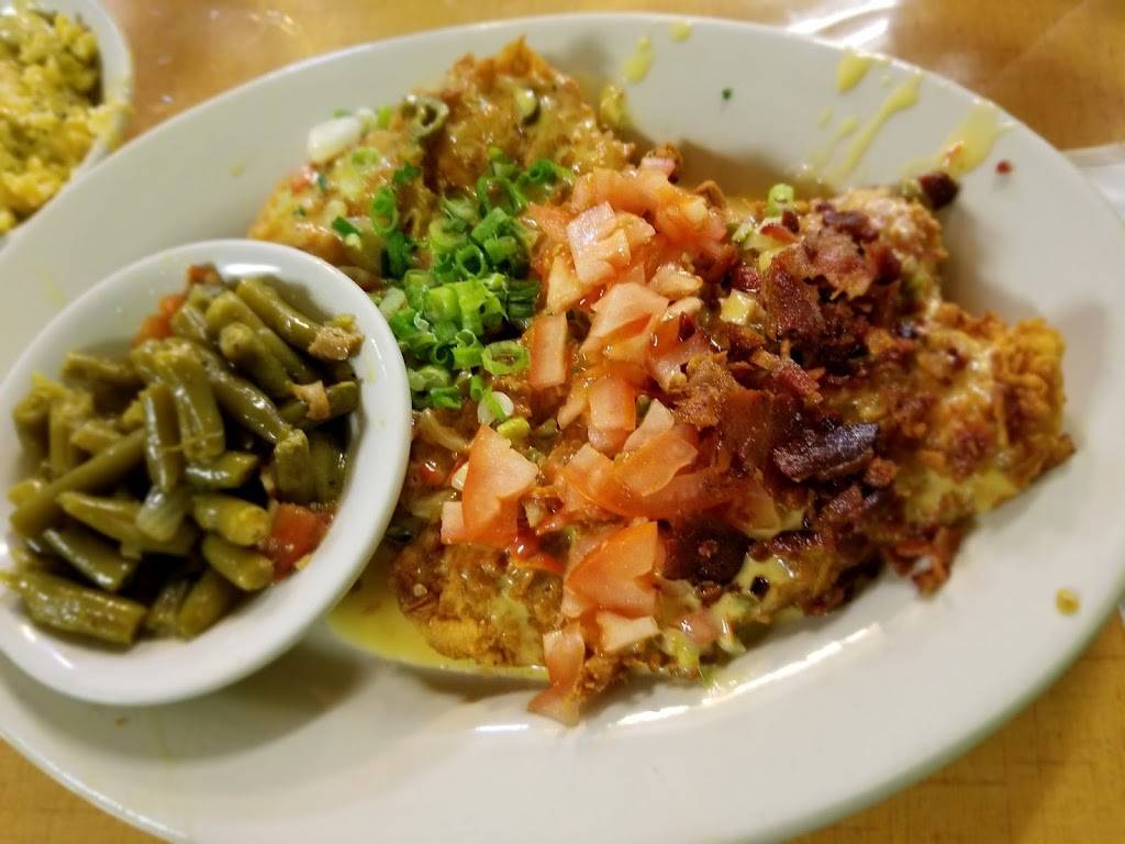 Lucys Kitchen | restaurant | 106 Depot St, Elgin, TX 78621, USA | 5122859975 OR +1 512-285-9975