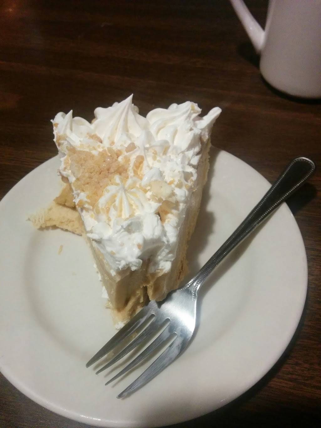 Railroad Junction Family Restaurant | restaurant | 301 S Burhans Blvd, Hagerstown, MD 21740, USA | 3013027749 OR +1 301-302-7749