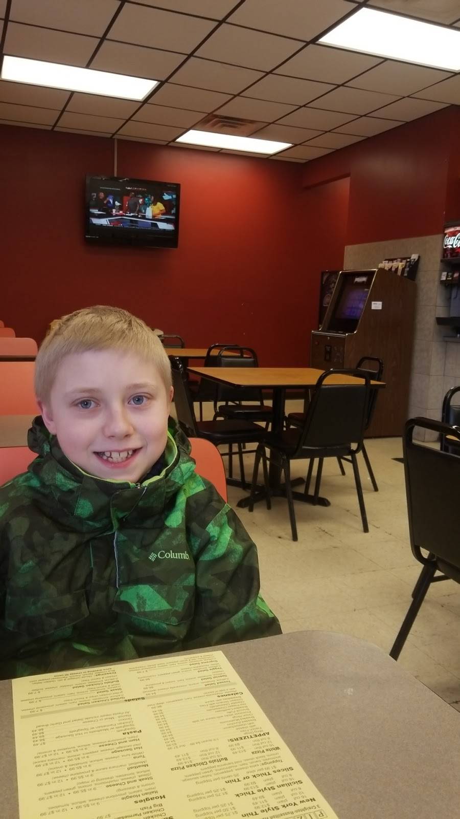 Stellos Pizzeria | restaurant | 3 Creighton Russellton Rd, Tarentum, PA 15084, USA | 7242652463 OR +1 724-265-2463