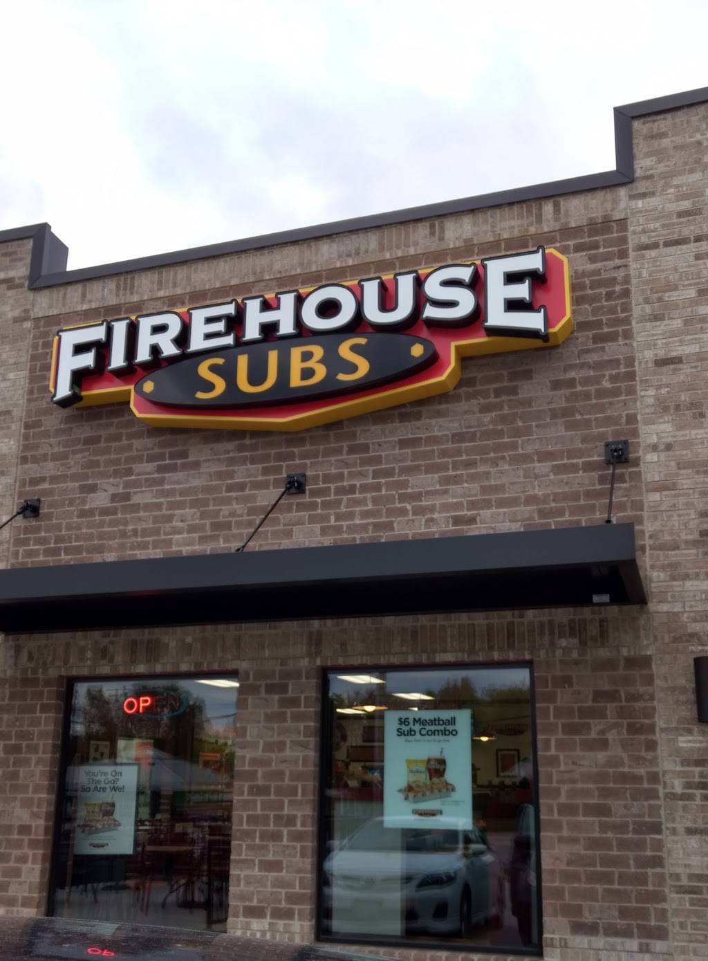 Firehouse Subs Collinsville Centre | restaurant | 1095 Beltline Rd #100, Collinsville, IL 62234, USA | 6182238533 OR +1 618-223-8533