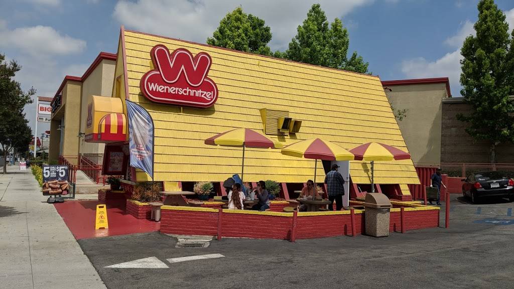 Wienerschnitzel | restaurant | 13317 Whittier Blvd, Whittier, CA 90601, USA | 5626985559 OR +1 562-698-5559