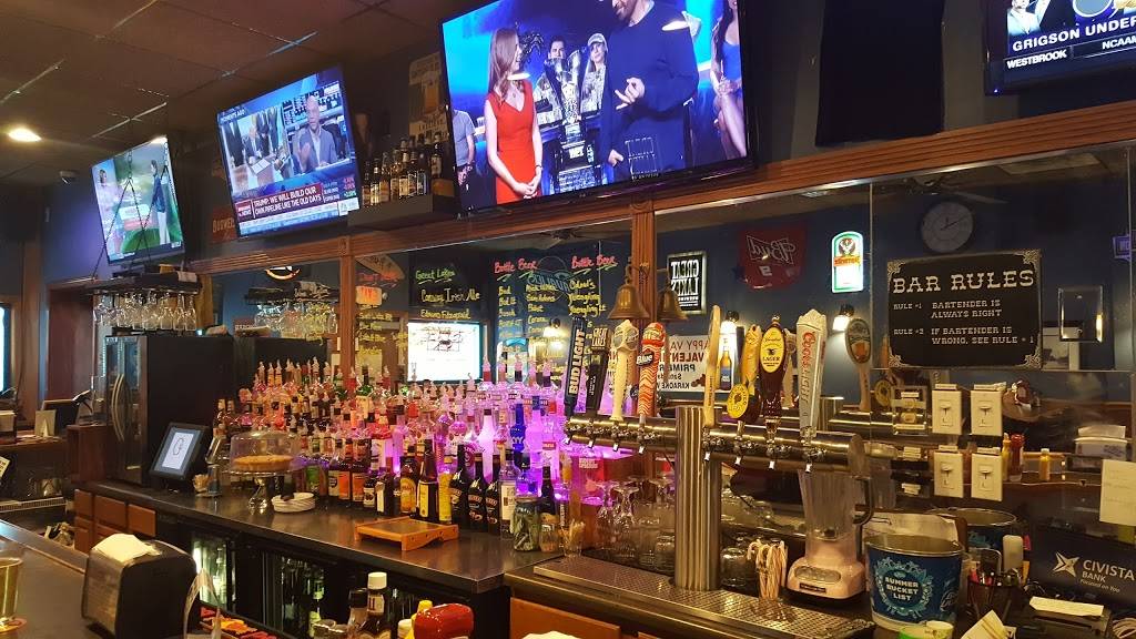 Gilhulys on 61 | restaurant | 5 Lake St, Berlin Heights, OH 44814, USA | 4195883333 OR +1 419-588-3333