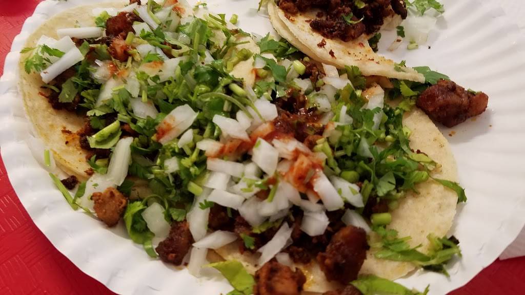 Taqueria Escalante | restaurant | 2805 Lincoln Ave, Anaheim, CA 92806, USA | 7146303290 OR +1 714-630-3290