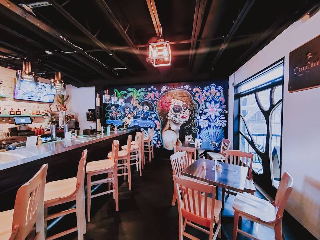 Rooftop Taco & Tequila Bar | restaurant | 1110 Government St B, Ocean Springs, MS 39564, USA | 2284473375 OR +1 228-447-3375