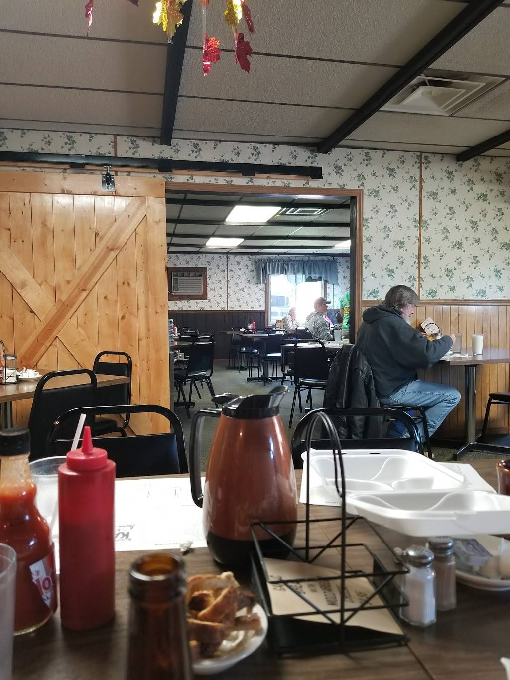 Kountry Kafe | restaurant | N14015 W Central Ave, Fifield, WI 54524, USA | 7157624946 OR +1 715-762-4946