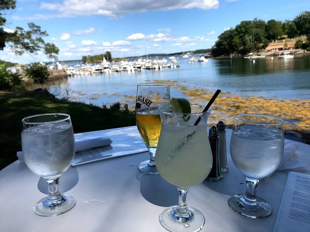 Diamonds Edge Restaurant and Marina | restaurant | Portland, ME 04109, USA | 2077665850 OR +1 207-766-5850