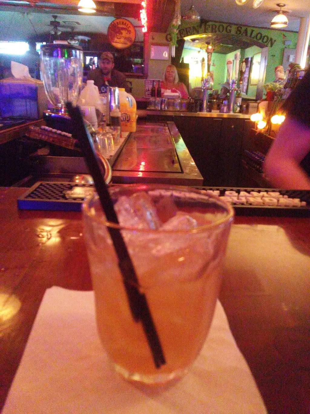 Green Frog Bar | restaurant | 5476 Shepherdstown Rd, Martinsburg, WV 25404, USA | 3042292999 OR +1 304-229-2999