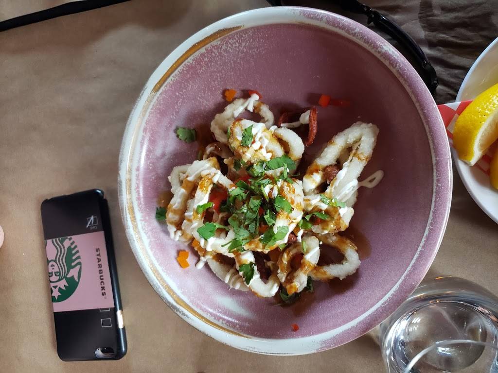 La réserve table et vin | restaurant | 1 Boulevard de Sardaigne Suite 101, Candiac, QC J5R 0L5, Canada | 4506593781 OR +1 450-659-3781