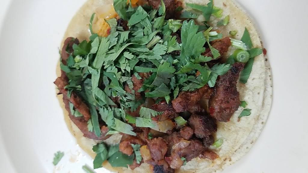 Restaurante Mi Pueblo | restaurant | 2301 Grand Ave, Waukegan, IL 60085, USA | 8477750065 OR +1 847-775-0065