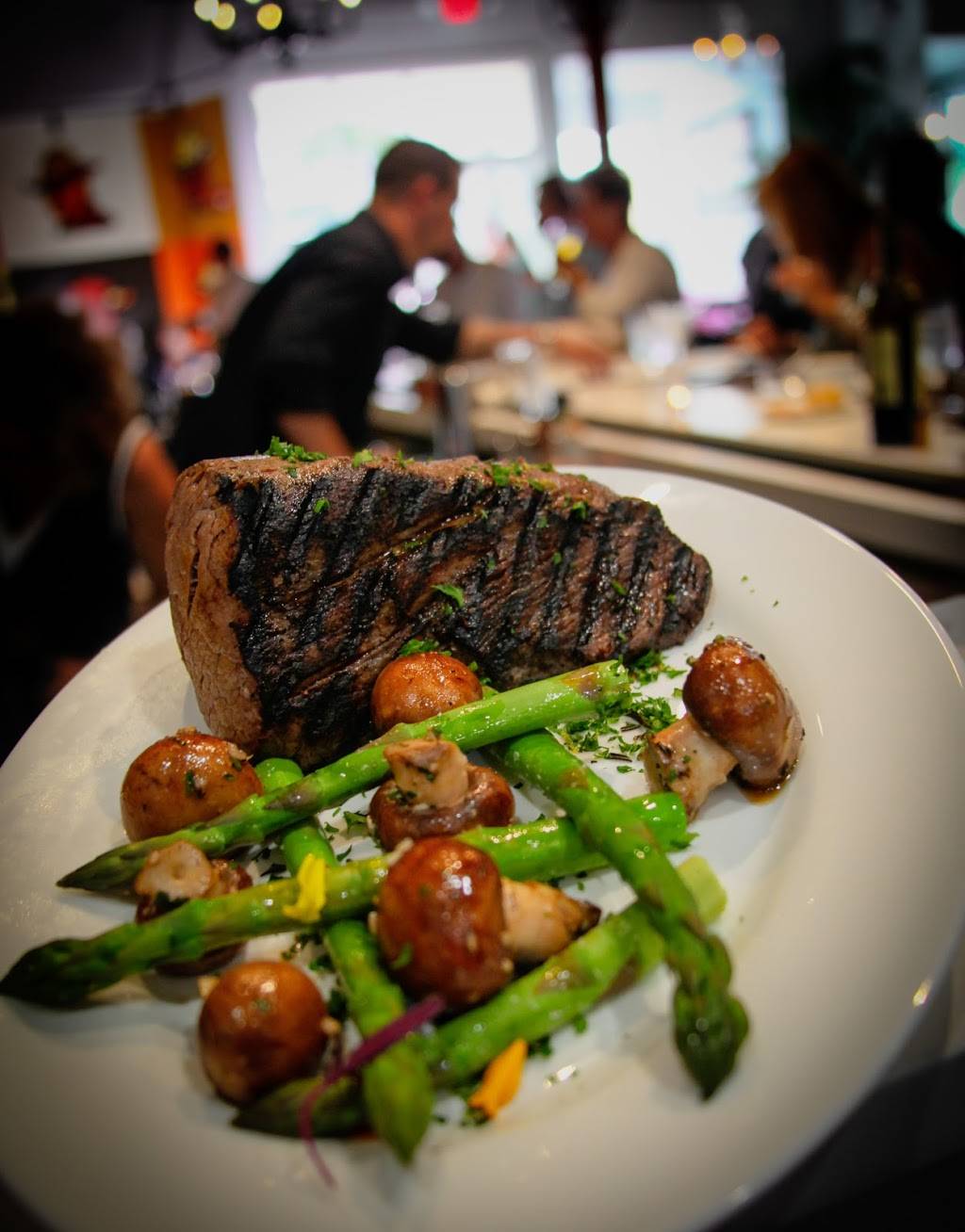 The Braford Steakhouse | restaurant | 100 N 2nd St, Fort Pierce, FL 34950, USA | 7728829131 OR +1 772-882-9131