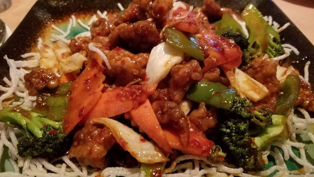 Szechuan 132 | restaurant | 419 S College Rd, Wilmington, NC 28403, USA | 9107991426 OR +1 910-799-1426