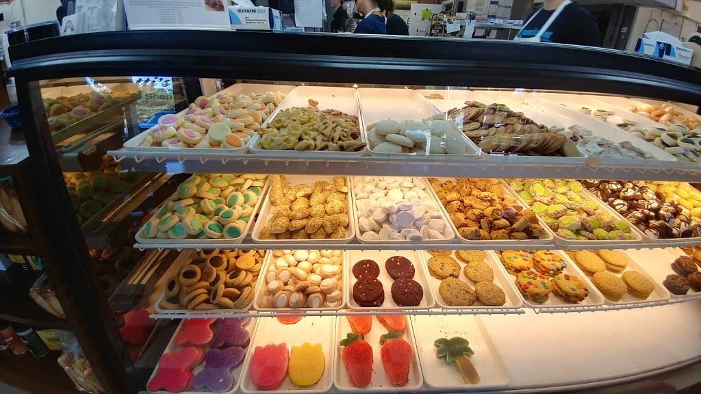 Cinottis Bakery-Sandwich Shop | bakery | 1523 Penman Rd, Jacksonville Beach, FL 32250, USA | 9042461728 OR +1 904-246-1728