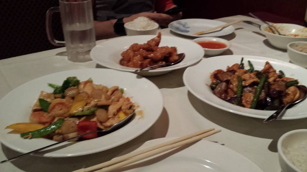 Empire Hunan Restaurant | restaurant | 38-16 Broadway, Fair Lawn, NJ 07410, USA | 2013980988 OR +1 201-398-0988