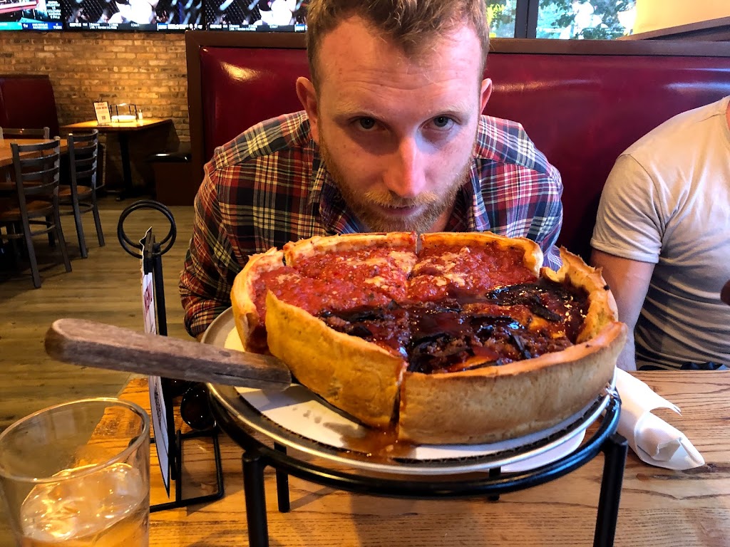 Giordanos | meal takeaway | 1040 W Belmont Ave, Chicago, IL 60657, USA | 7733271200 OR +1 773-327-1200