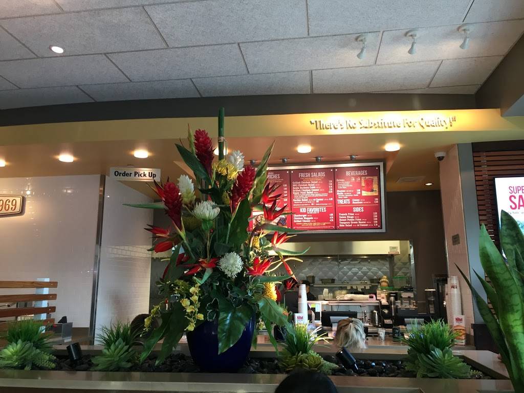 The Habit Burger Grill | restaurant | 7870 W Bell Rd, Glendale, AZ 85308, USA | 6234862915 OR +1 623-486-2915