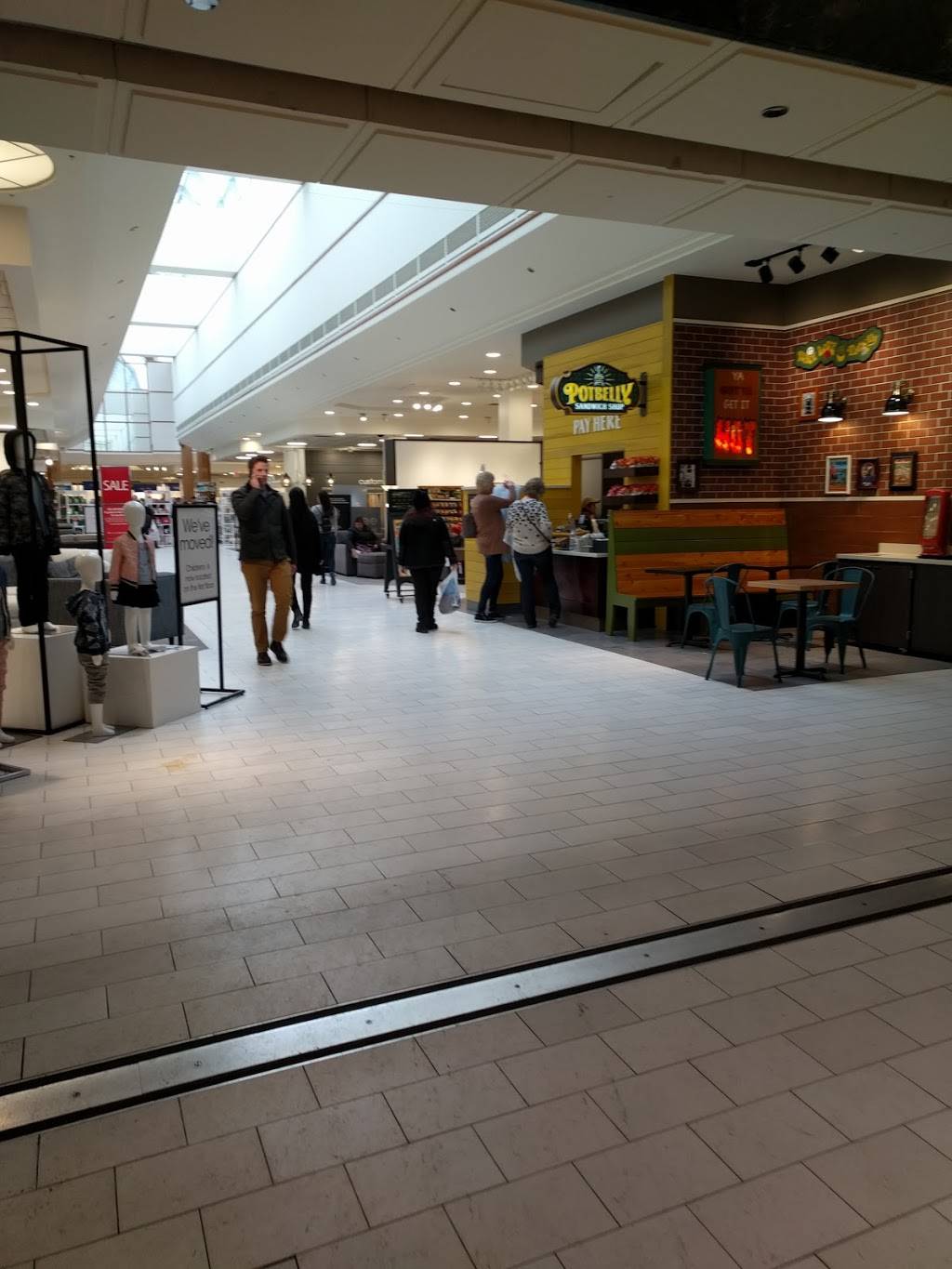 Potbelly Sandwich Shop | restaurant | Macys MOA 4000, Southwest Ct, Bloomington, MN 55425, USA | 9528834017 OR +1 952-883-4017
