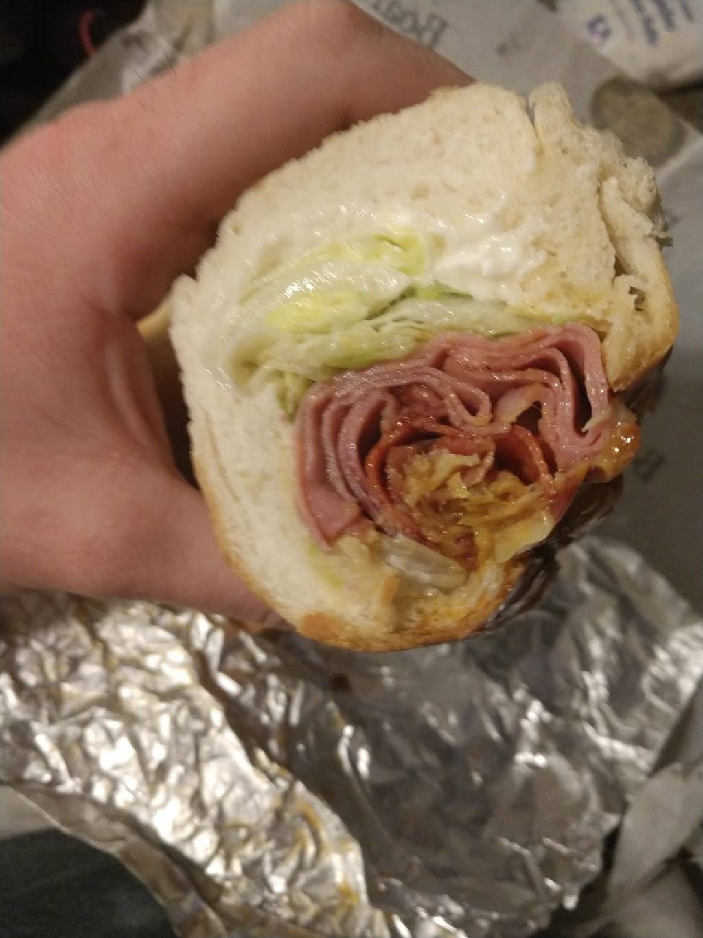 JJ Italian Deli | restaurant | 649 Long Beach Boulevard, Long Beach, CA 90802, USA | 5629838998 OR +1 562-983-8998