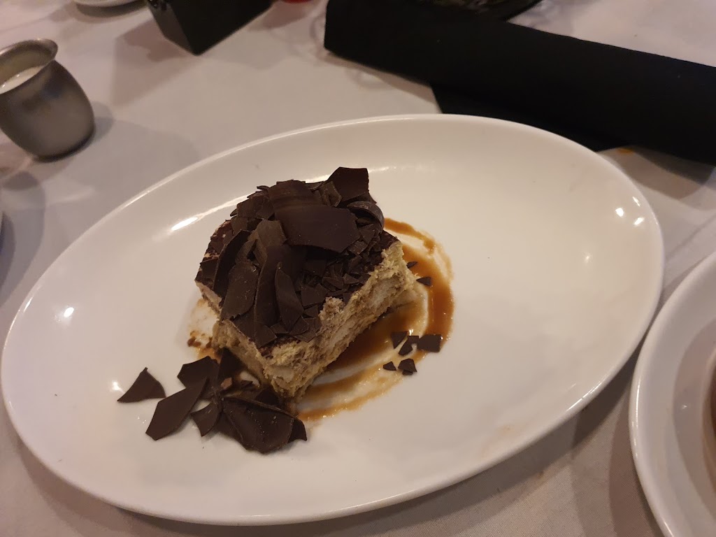 Vello Restaurant & Bar | restaurant | 404 Harvard St, Brookline, MA 02446, USA | 6173836268 OR +1 617-383-6268