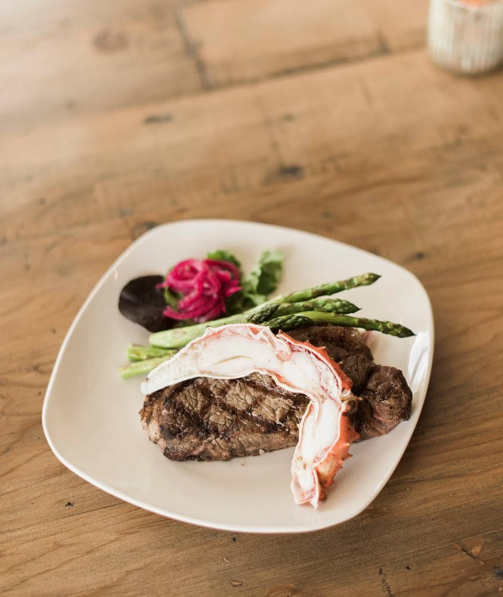 CHOP | restaurant | 2345 Mill Rd, Sister Bay, WI 54234, USA | 9208542700 OR +1 920-854-2700